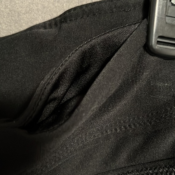 Nike Dri-Fit XL Black Wide Leg Capri - Picture 5 of 7